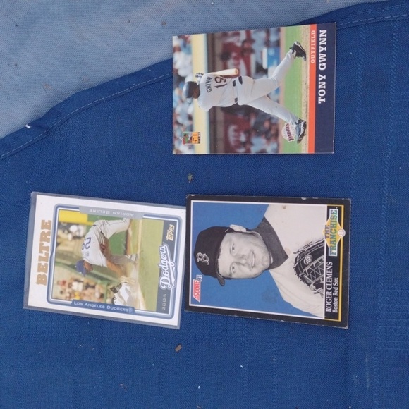Baseball Card Lot - Picture 5 of 5